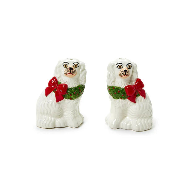 Staffordshire with Wreath Salt & Pepper Set