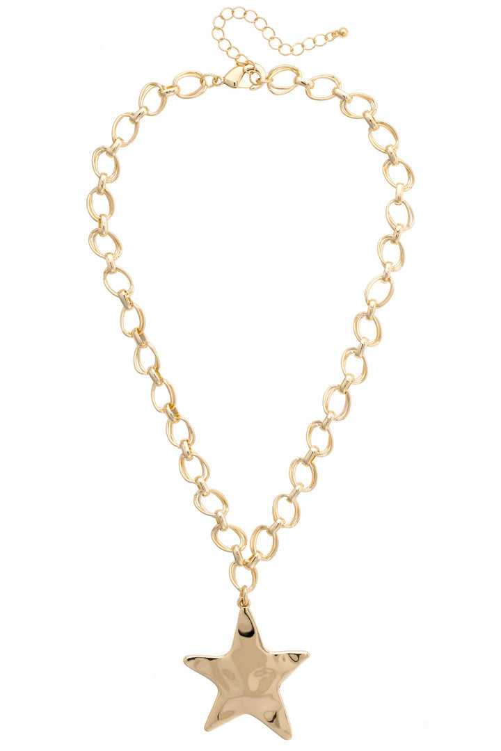 Avery Hammered Star Toggle Necklace in Shiny Gold