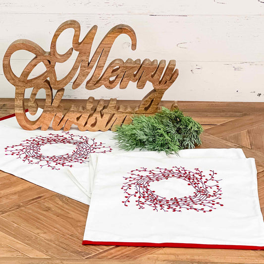 Red Berry Wreath Table Runner