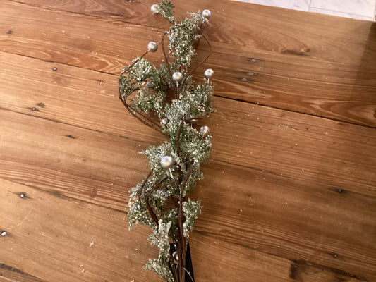 Green Glitter Stem w/Silver Beads