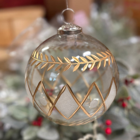 Golden Etched Diamond Laurel Glass 5" Ornament