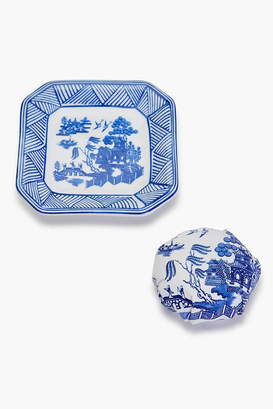 Blue Willow Sandalwood Soap w/Porcelain Dish