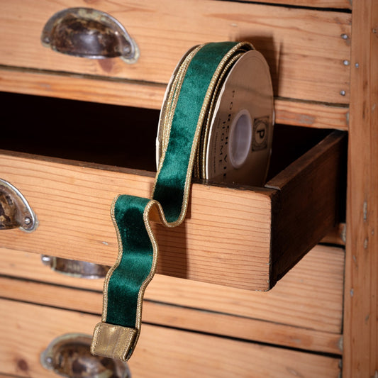 Emerald Crush Finishing Velvet Ribbon