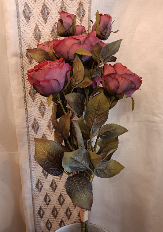 Garden Rose Bundle in Rust