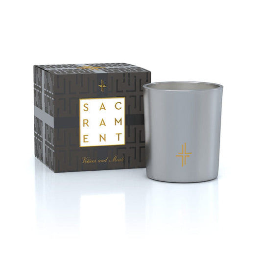 Saint X
Ali Landry: Vetiver & Musk Candle